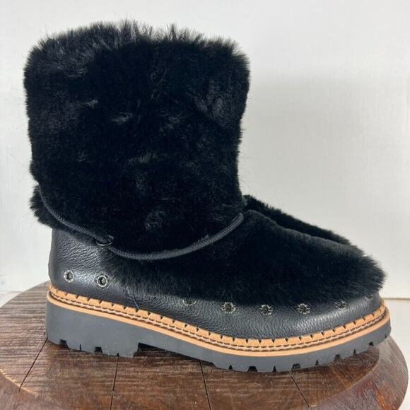 Sam Edelman Boots Women's Size 7.5 Blanche Black Leather Faux Fur Pom Pom Ankle - Picture 1 of 15